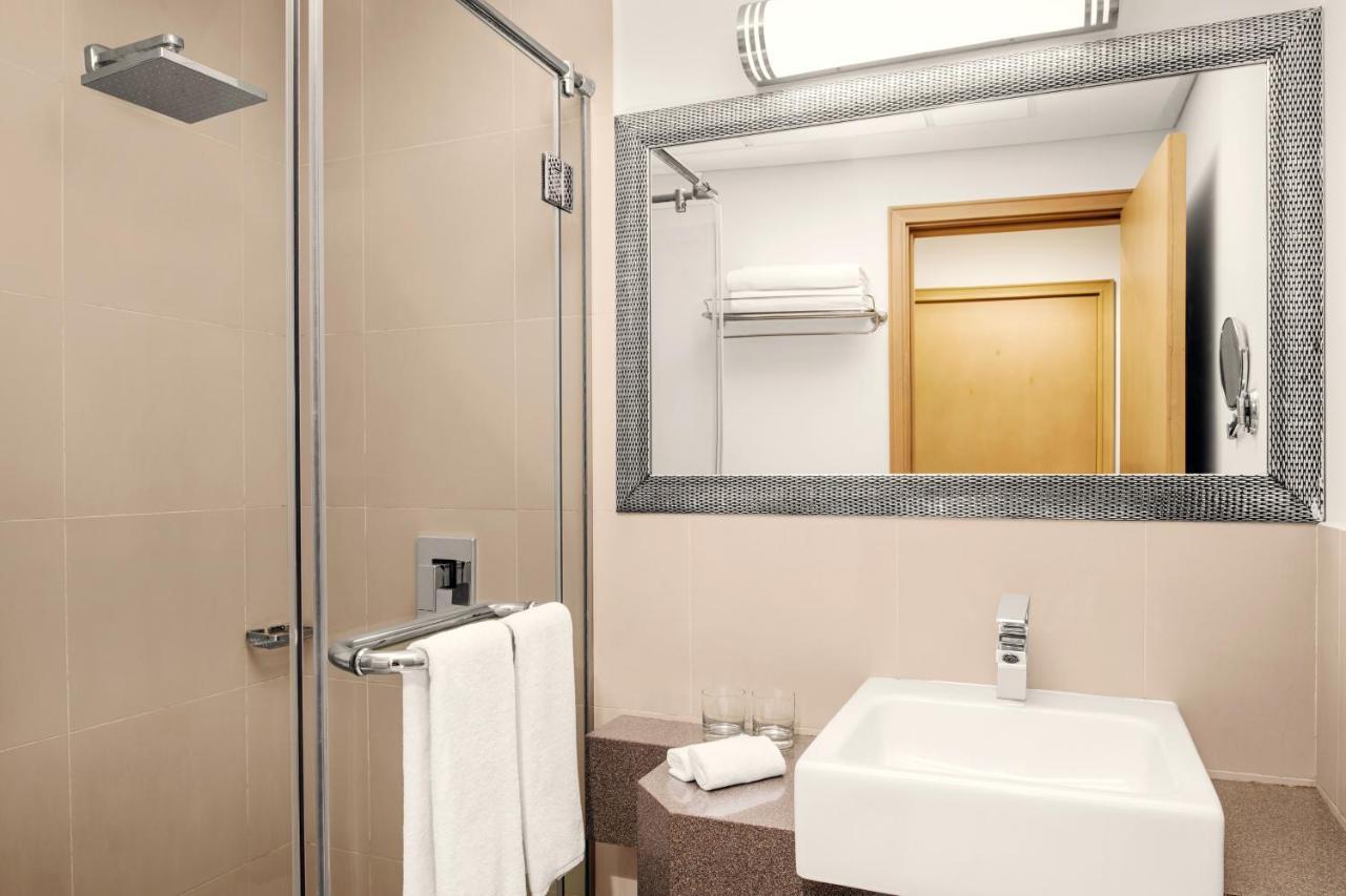 Adagio Premium Dubai Al Barsha Aparthotel Luaran gambar