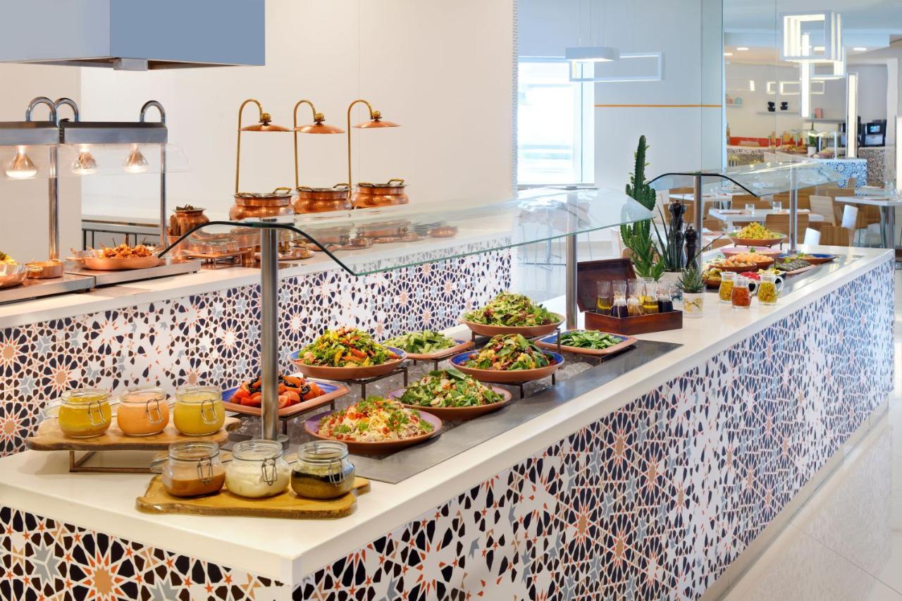 Adagio Premium Dubai Al Barsha Aparthotel Luaran gambar