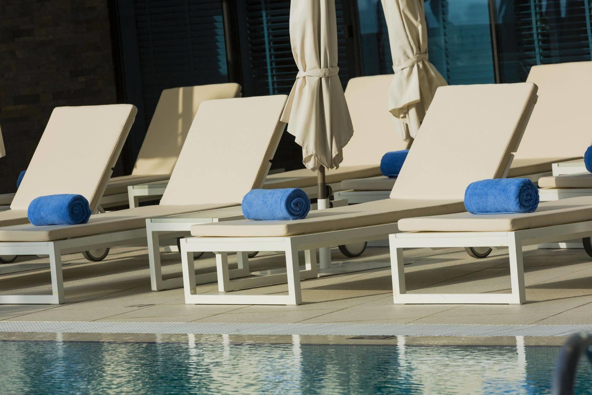 Adagio Premium Dubai Al Barsha Aparthotel Luaran gambar